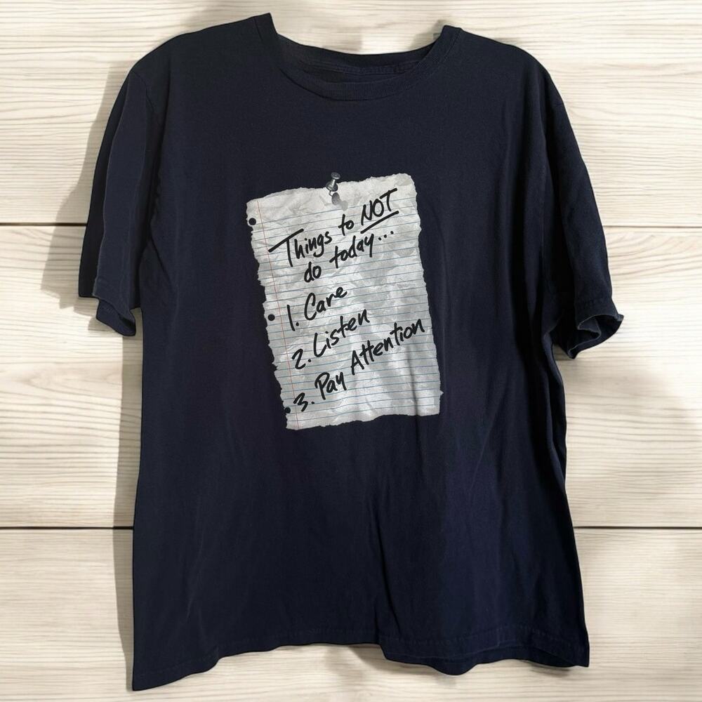 No Boundaries Mens Tee XL Things to NOT do Today Funny Humorous Notebook Paper‎